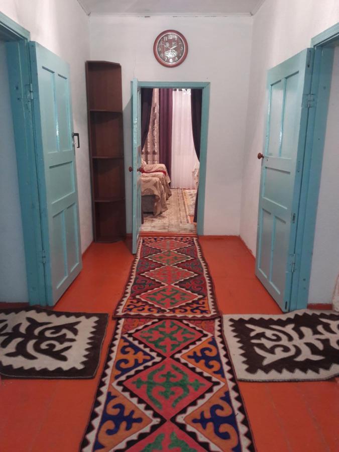 Kyzart Guesthouse Bagysh Ngoại thất bức ảnh